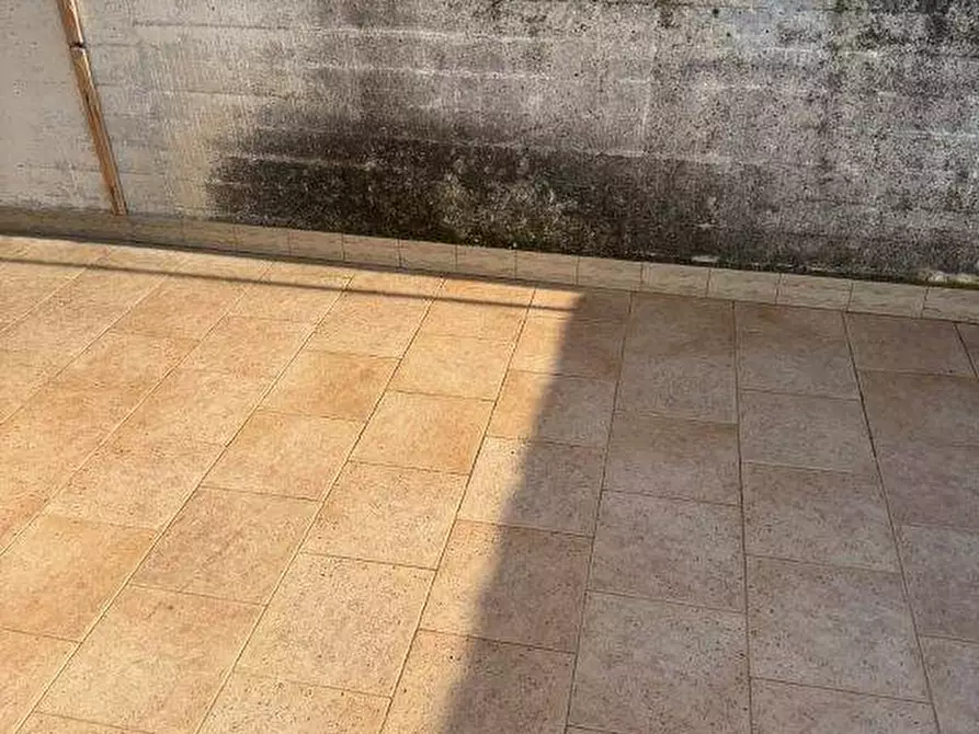 Immagine 28 di Rustico / casale in vendita  in via del vecchio forte a Alba Adriatica