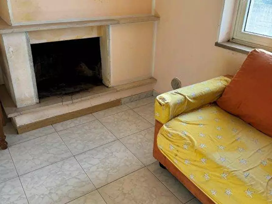 Immagine 38 di Rustico / casale in vendita  in via del vecchio forte a Alba Adriatica