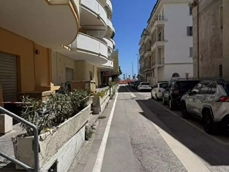 Immagine 5 di Appartamento in vendita  in VIA CORTINA C13 a Alba Adriatica