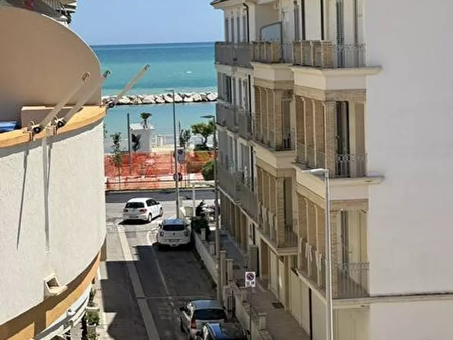 Immagine 11 di Appartamento in vendita  in VIA CORTINA C13 a Alba Adriatica