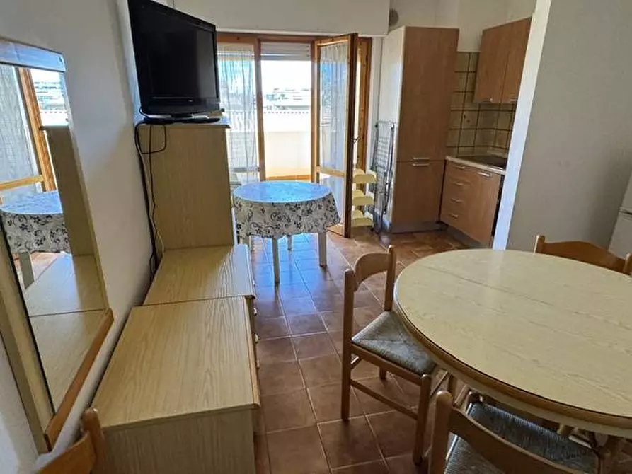 Immagine 15 di Appartamento in vendita  in VIA CORTINA C13 a Alba Adriatica