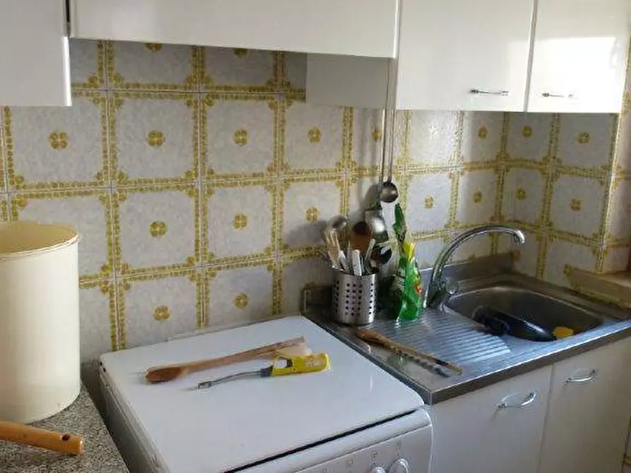 Immagine 11 di Appartamento in vendita  in via calabria 15 a Alba Adriatica