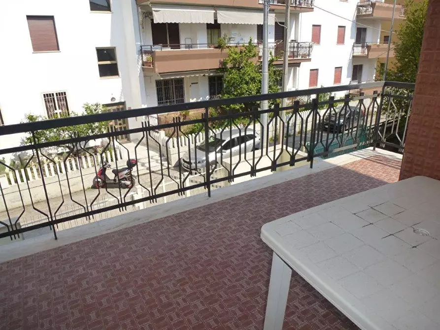 Immagine 6 di Appartamento in vendita  in via calabria 15 a Alba Adriatica