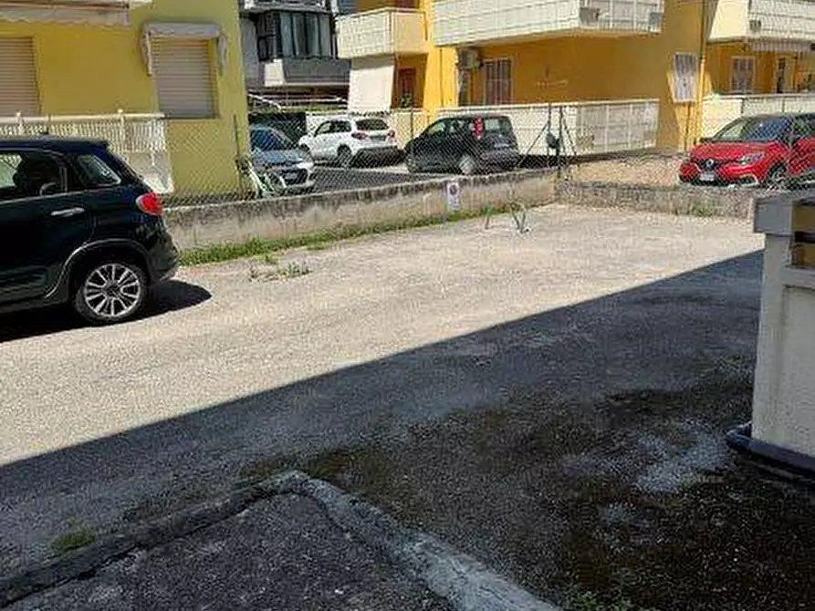 Immagine 4 di Appartamento in vendita  in via Gorizia 8 a Alba Adriatica