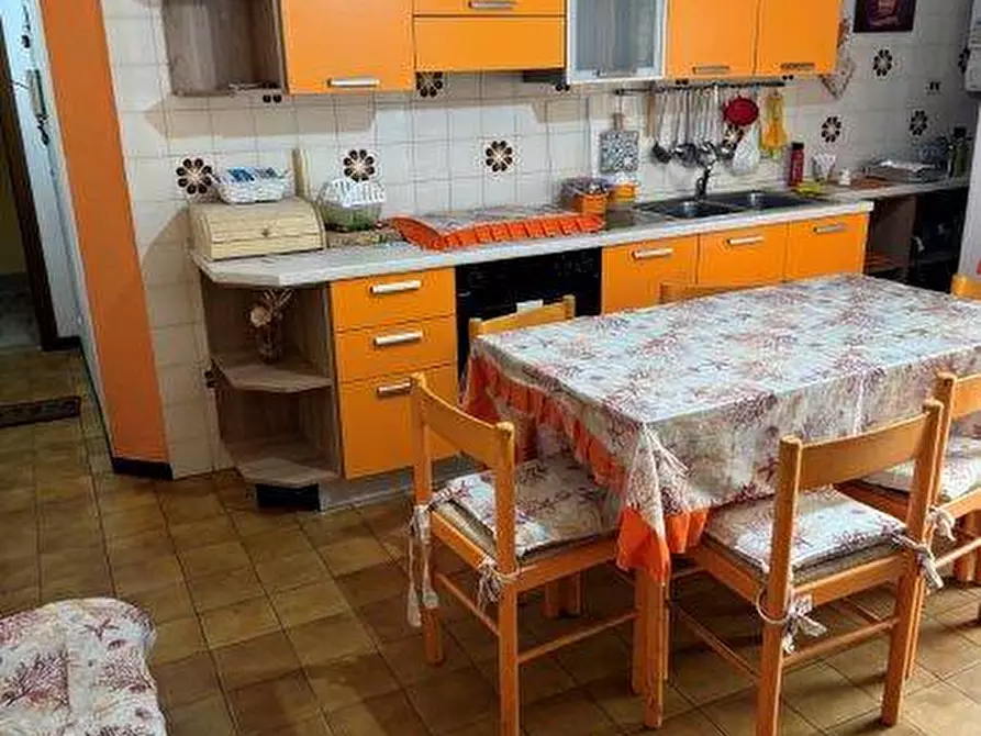 Immagine 25 di Appartamento in vendita  in via Gorizia 8 a Alba Adriatica