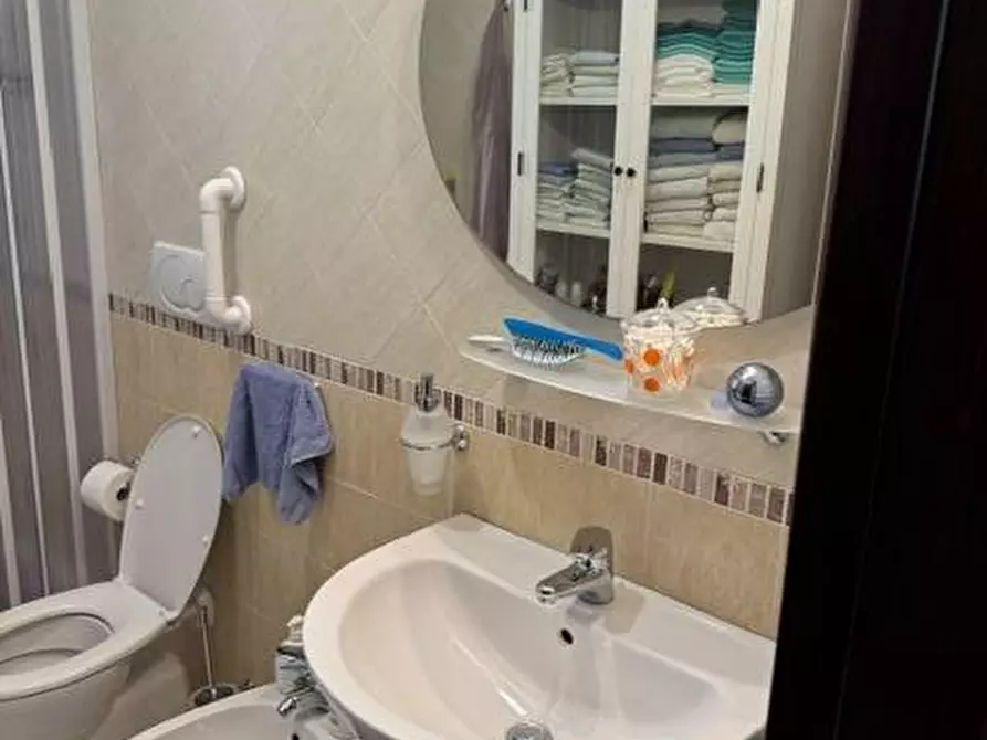 Immagine 4 di Appartamento in vendita  in VIA RIMINI 1 a Tortoreto