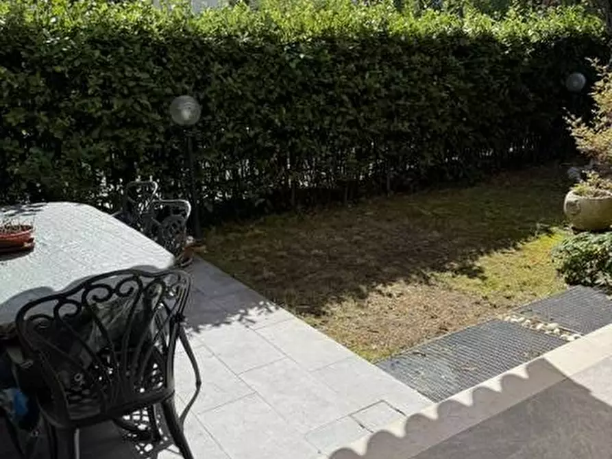 Immagine 16 di Appartamento in vendita  in VIA RIMINI 1 a Tortoreto