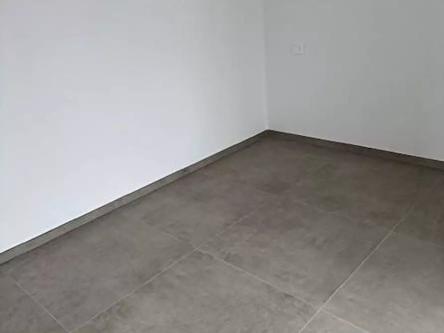 Immagine 15 di Appartamento in vendita  in VIA GUGLIELMO PEPE 62 a Tortoreto