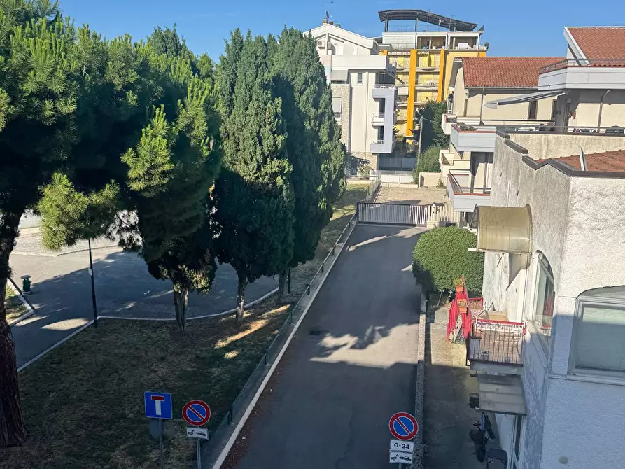 Immagine 5 di Appartamento in vendita  in VIA GUGLIELMO PEPE 55 a Tortoreto