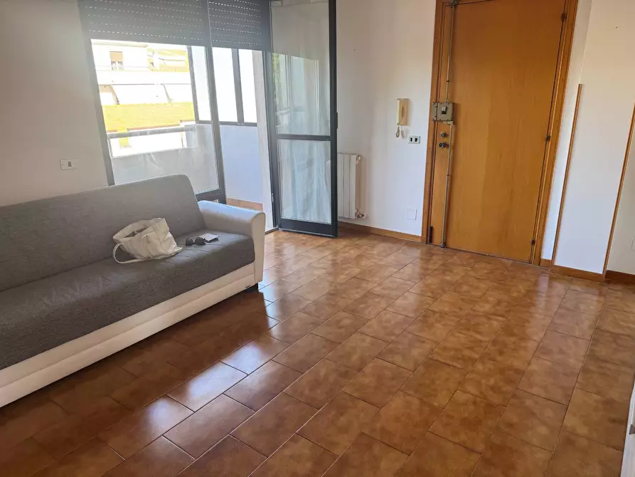 Immagine 21 di Appartamento in vendita  in VIA GUGLIELMO PEPE 55 a Tortoreto