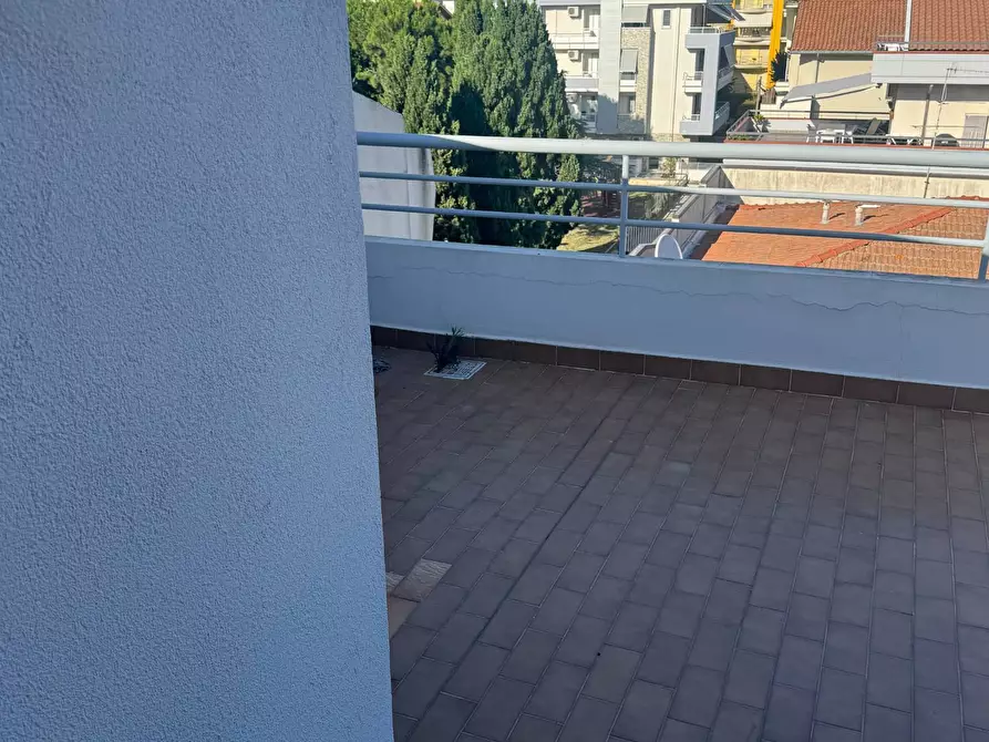 Immagine 38 di Appartamento in vendita  in VIA GUGLIELMO PEPE 55 a Tortoreto
