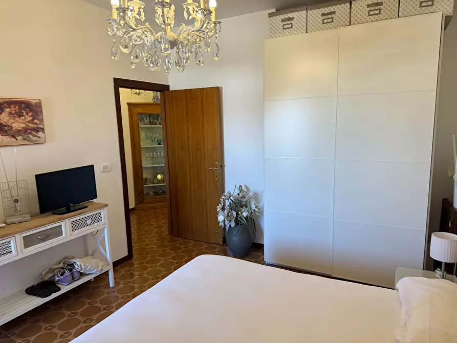 Immagine 22 di Appartamento in vendita  in via pompeo 13 a Alba Adriatica