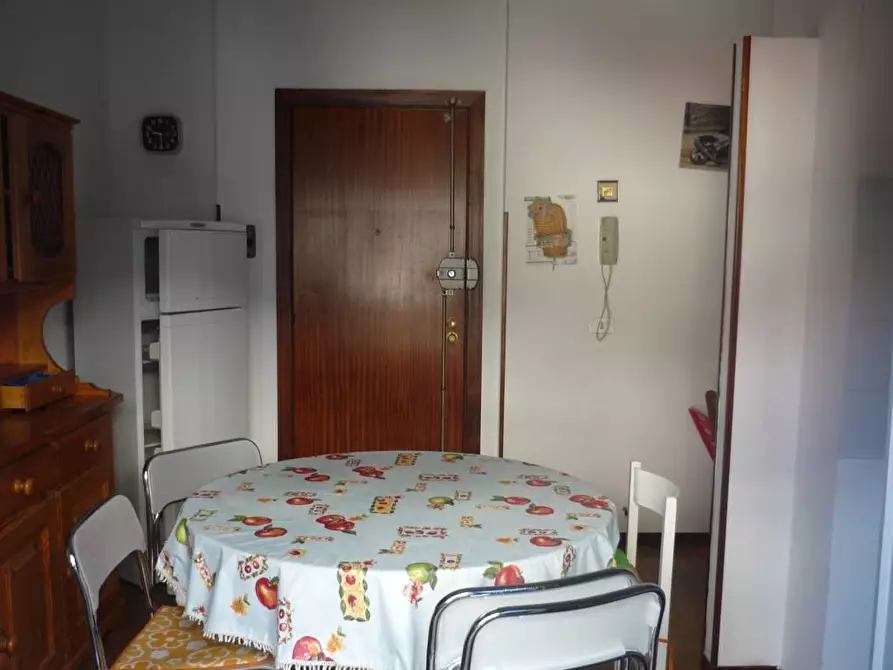 Immagine 5 di Appartamento in vendita  in via Guglielmo Marconi 206 a Alba Adriatica