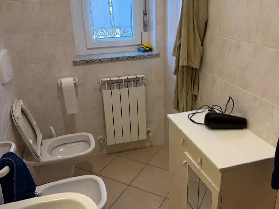 Immagine 11 di Appartamento in affitto  in VIA GIOLITTI a Tortoreto