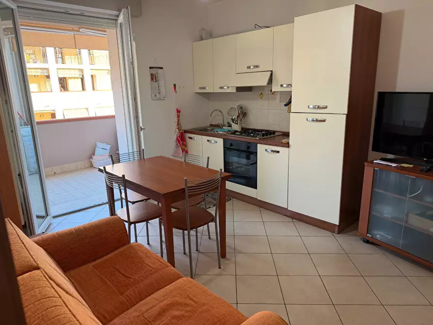 Immagine 6 di Appartamento in affitto  in VIA GIOLITTI a Tortoreto