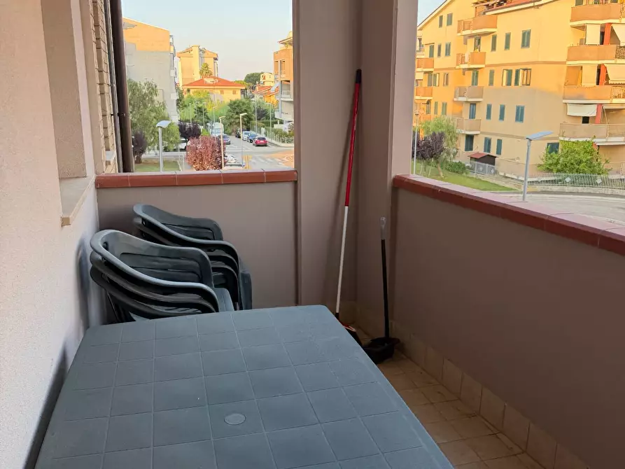 Immagine 25 di Appartamento in affitto  in VIA GIOLITTI a Tortoreto
