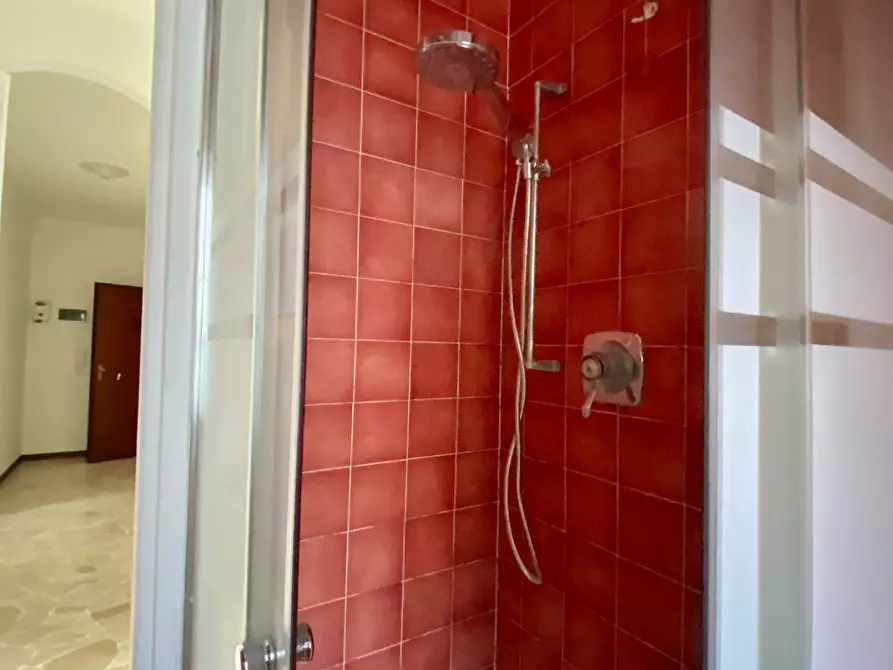 Immagine 22 di Appartamento in affitto  in Viale Corsica 45 a Milano