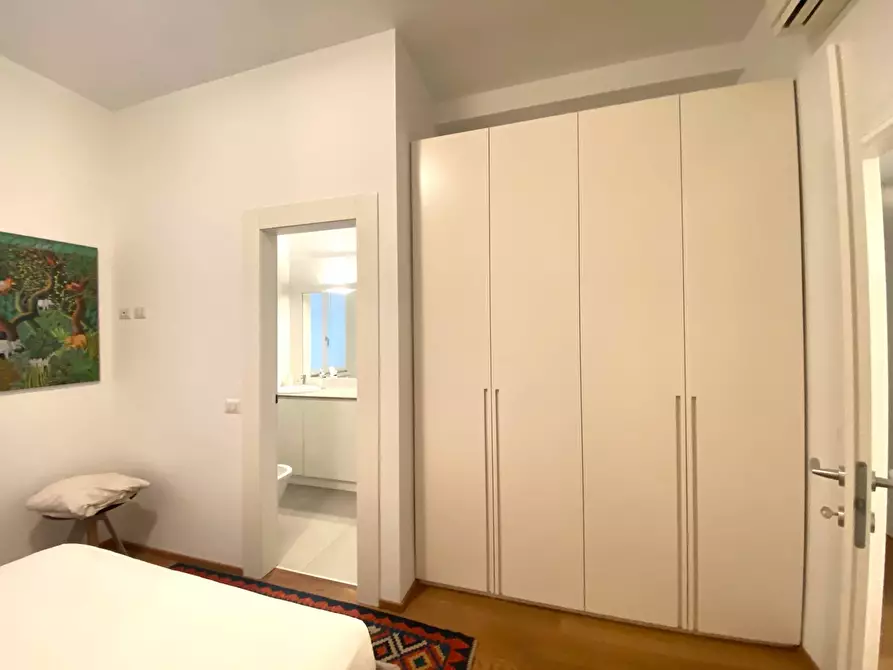 Immagine 10 di Appartamento in affitto  in Via Del Vecchio Politecnico 5 a Milano