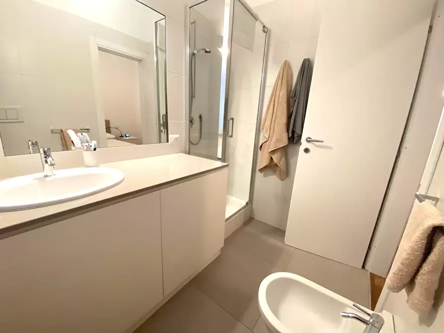 Immagine 12 di Appartamento in affitto  in Via Del Vecchio Politecnico 5 a Milano