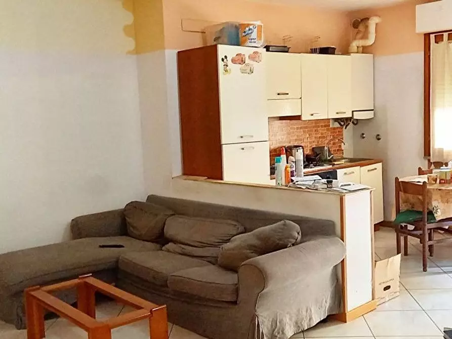 Immagine 3 di Appartamento in vendita  in pietro nenni a Castiglione Delle Stiviere