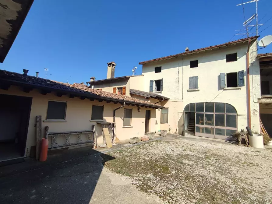 Immagine 10 di Rustico / casale in vendita  in Provinciale 78 a Lonato del Garda