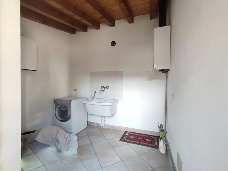 Immagine 9 di Rustico / casale in vendita  in Provinciale 78 a Lonato del Garda