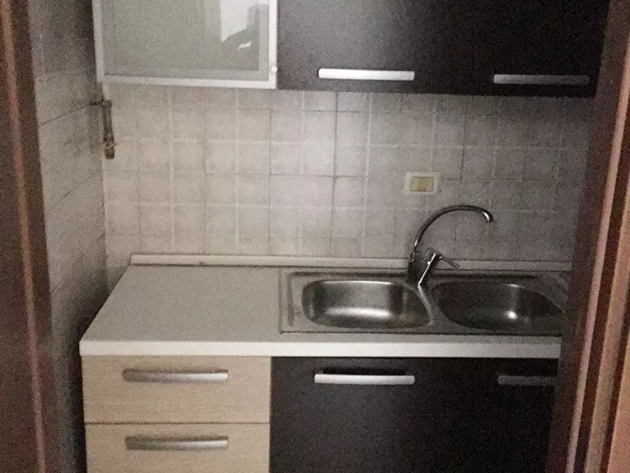 Immagine 11 di Appartamento in vendita  in John e Robert Kennedy a Castiglione Delle Stiviere