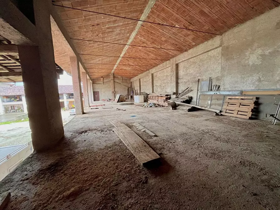 Immagine 8 di Rustico / casale in vendita  in Pontenove a Bedizzole