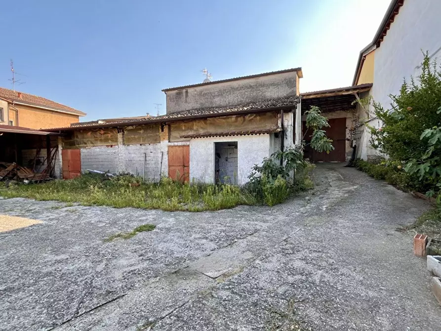 Immagine 1 di Rustico / casale in vendita  in B. Corbarelli a Calcinato