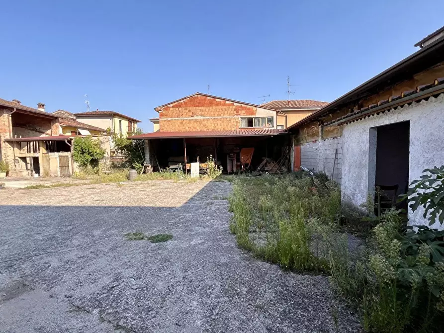 Immagine 5 di Rustico / casale in vendita  in B. Corbarelli a Calcinato