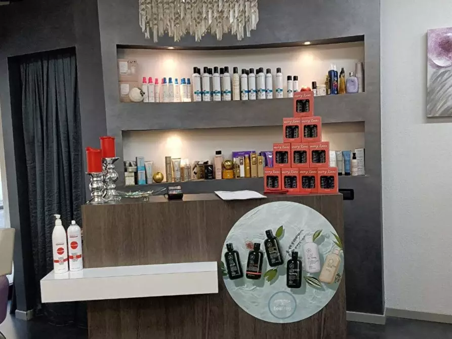 Immagine 6 di Negozio in vendita  in Andrea Botturi a Castel Goffredo