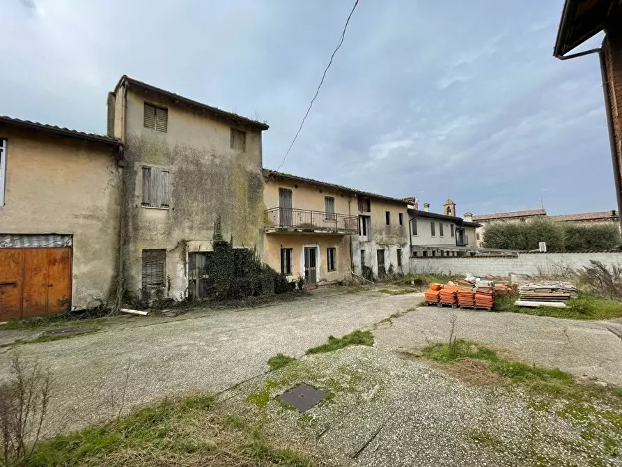 Immagine 1 di Rustico / casale in vendita  in Morti dell'Astore a Castiglione Delle Stiviere