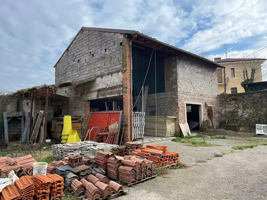 Immagine 5 di Rustico / casale in vendita  in Morti dell'Astore a Castiglione Delle Stiviere