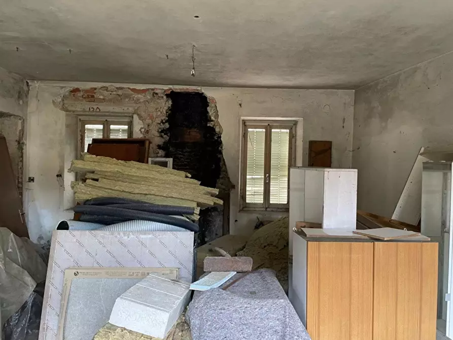 Immagine 16 di Rustico / casale in vendita  in Morti dell'Astore a Castiglione Delle Stiviere