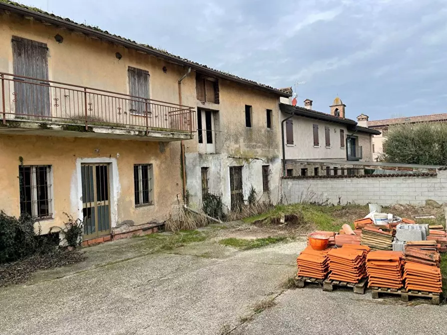 Immagine 10 di Rustico / casale in vendita  in Morti dell'Astore a Castiglione Delle Stiviere