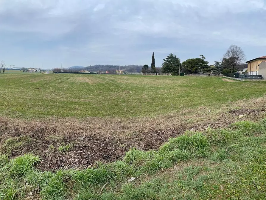 Immagine 14 di Locale commerciale in vendita  in monte alto a Casalmoro