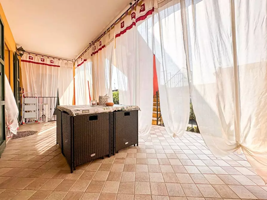 Immagine 2 di Attico in vendita  in Vaccarolo a Desenzano Del Garda