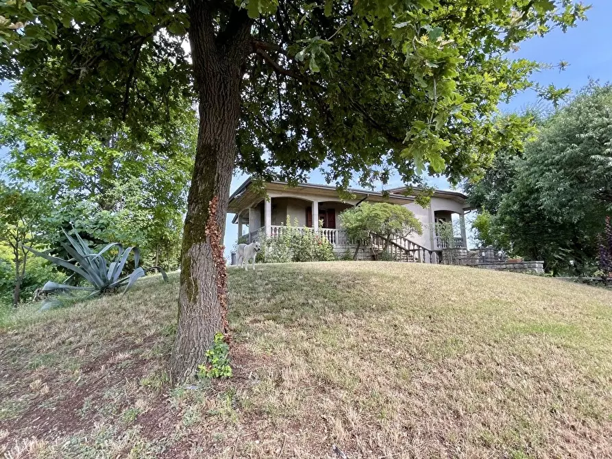 Immagine 3 di Villa in vendita  in via c. cattaneo a Bedizzole