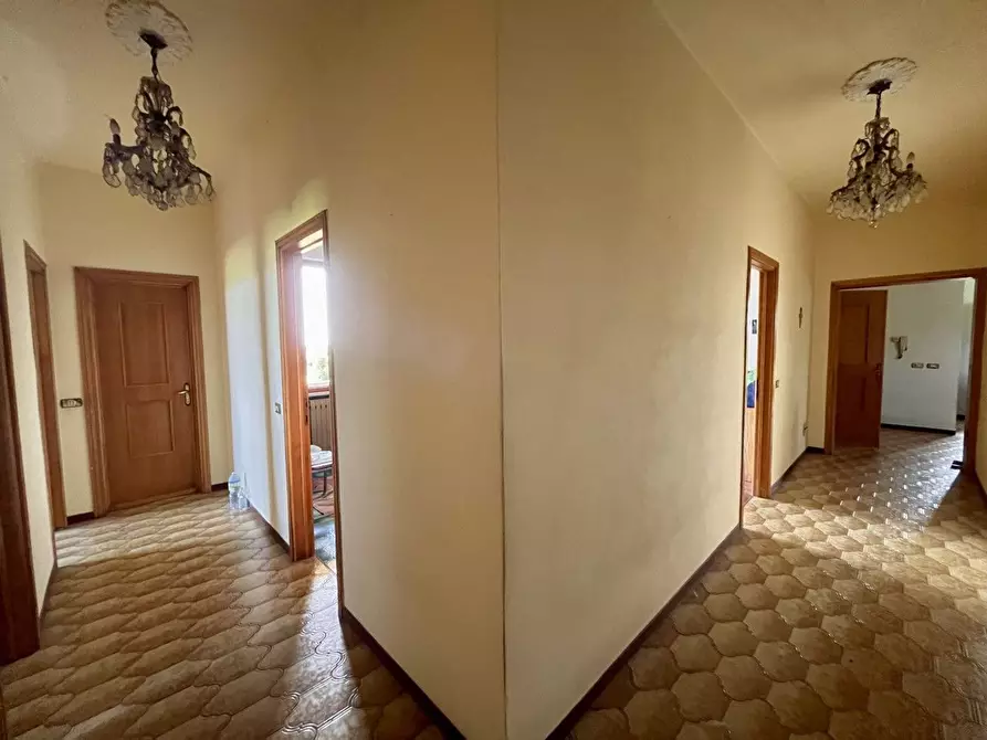 Immagine 6 di Villa in vendita  in via c. cattaneo a Bedizzole