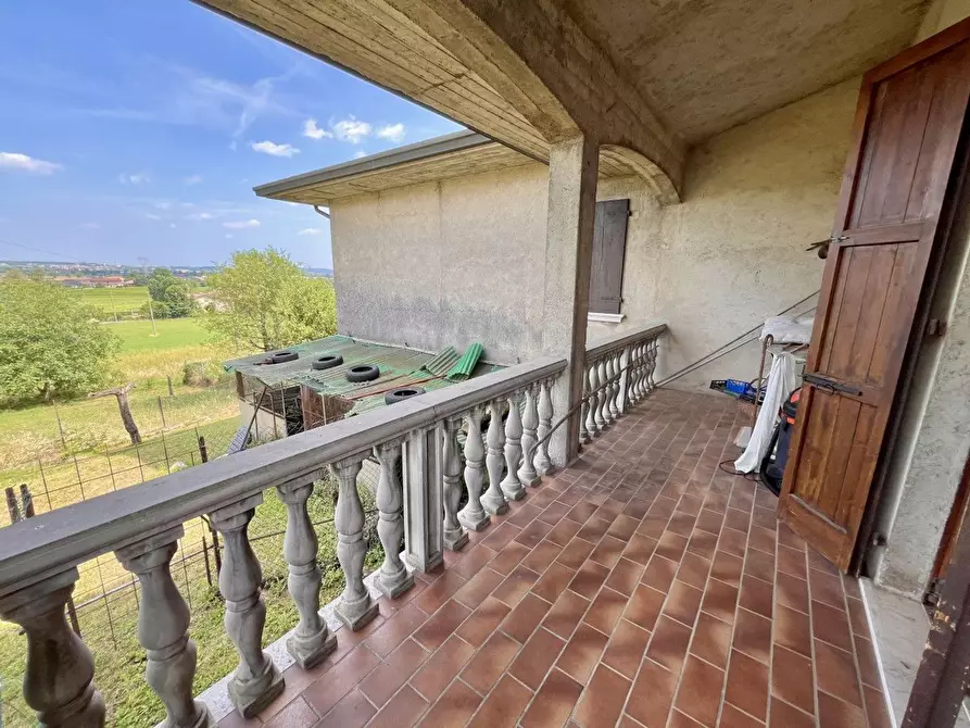 Immagine 10 di Villa in vendita  in via c. cattaneo a Bedizzole