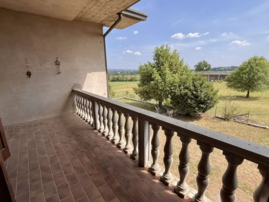 Immagine 31 di Villa in vendita  in via c. cattaneo a Bedizzole