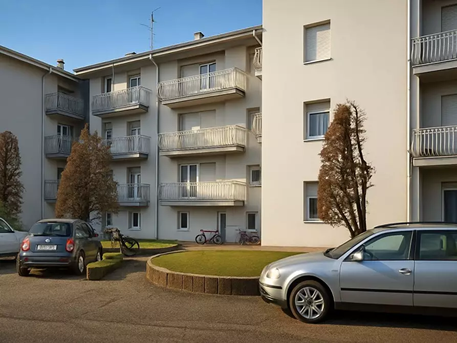 Immagine 1 di Appartamento in vendita  in XX Settembre a Calcinato