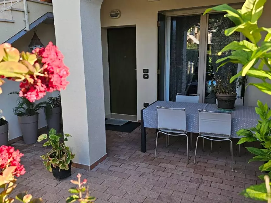 Immagine 6 di Villetta a schiera in vendita  in XXIV Maggio a Lonato del Garda