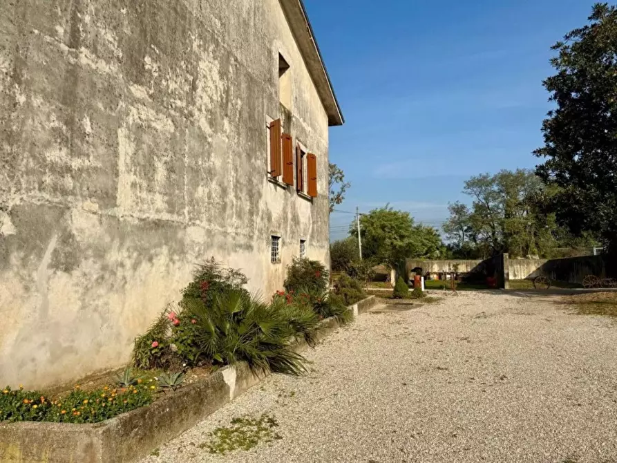 Immagine 22 di Rustico / casale in vendita  in Statale a Lonato del Garda