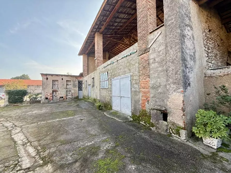 Immagine 24 di Rustico / casale in vendita  in Statale a Lonato del Garda