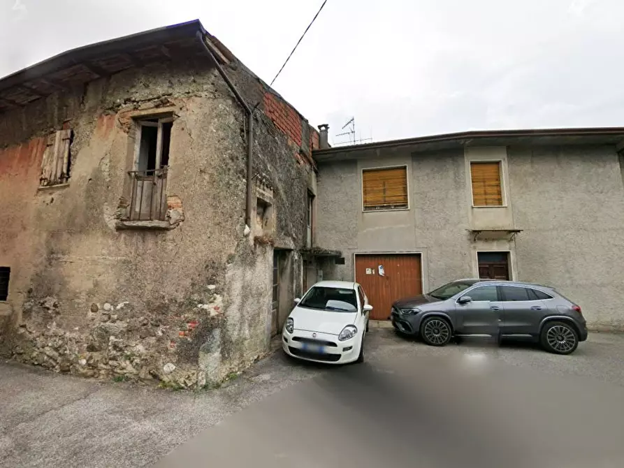 Immagine 2 di Casa indipendente in vendita  in Municipio a Calvagese Della Riviera