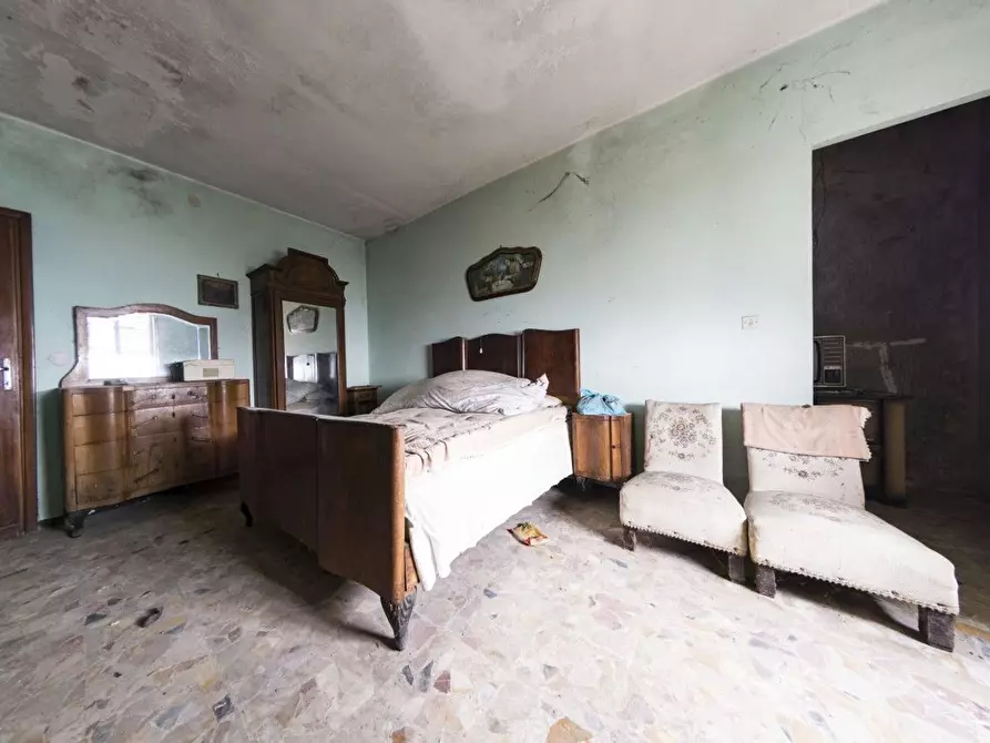 Immagine 12 di Casa indipendente in vendita  in Municipio a Calvagese Della Riviera