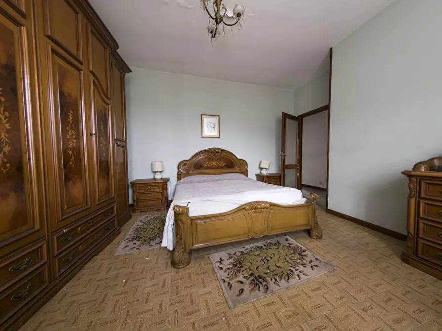 Immagine 17 di Casa indipendente in vendita  in Municipio a Calvagese Della Riviera