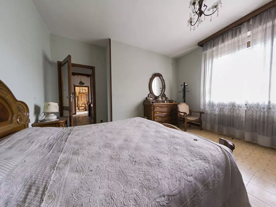 Immagine 16 di Casa indipendente in vendita  in Municipio a Calvagese Della Riviera