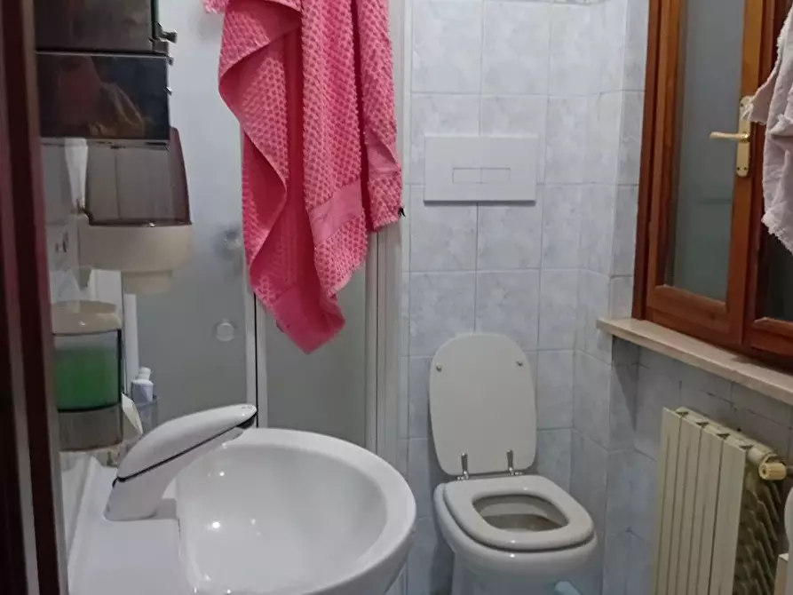 Immagine 26 di Attività commerciale in vendita  in Antonio Gramsci a Desenzano Del Garda